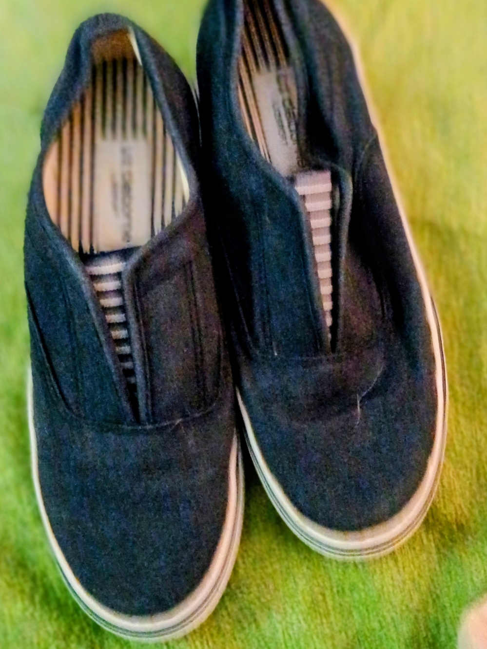 ⛵ Liz Claiborne's Liz Sport' Navy Slip-On Sneakers